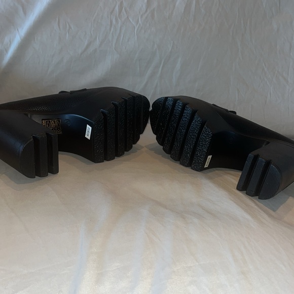 Y2K Look Unbranded Mary Jane 5” Pumps in black faux leather Euro Size 39 - Picture 5 of 9